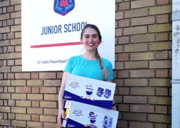 Nurse Órlaith collecting Eggs for Temple Street.